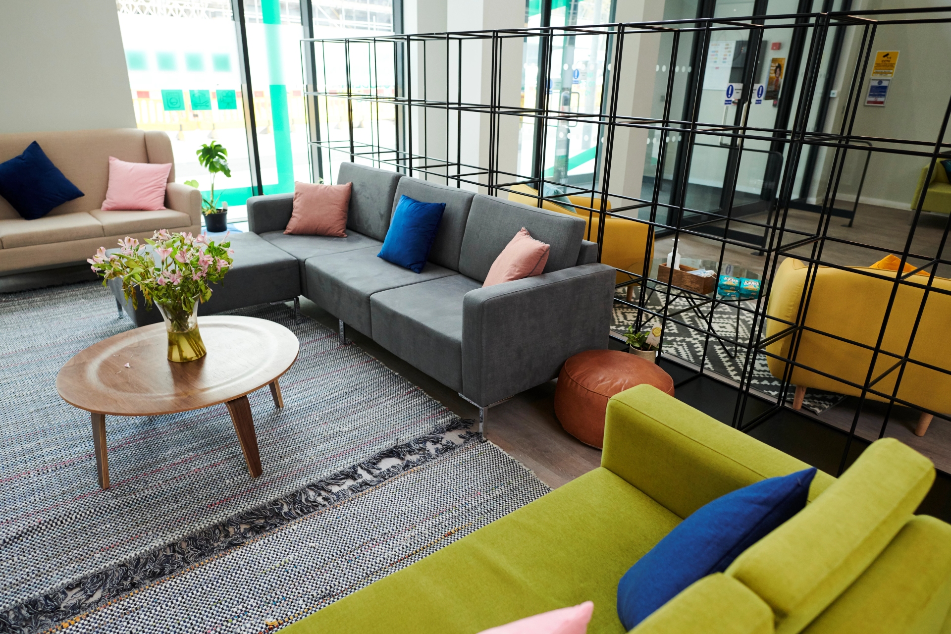 London student rooms Canvas