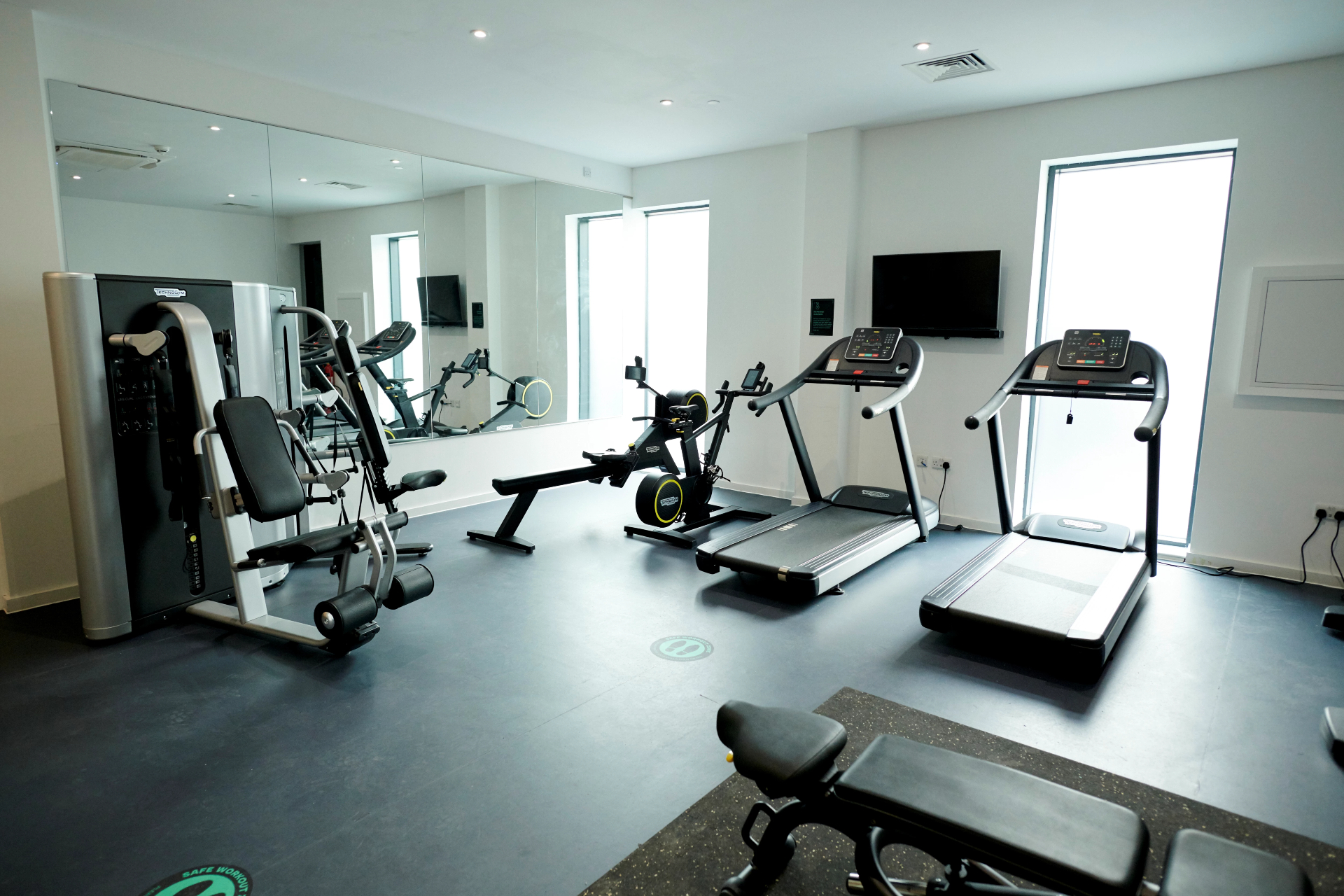 London student rooms Canvas